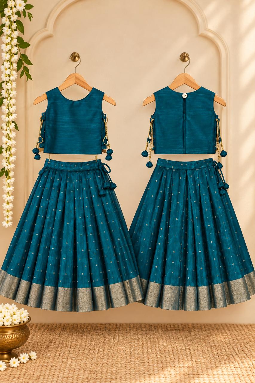 Peacock Teal Gold Butti Silk Lehanga Set photo 6