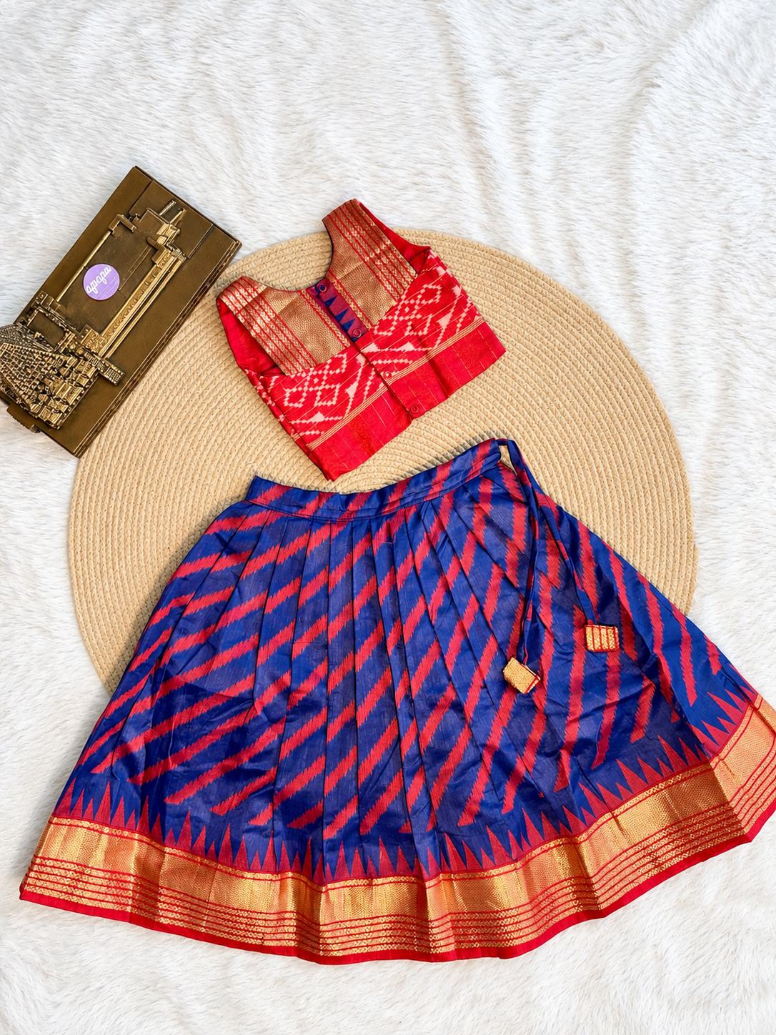 Royal Blue Crimson Leheriya Silk Lehanga photo 3