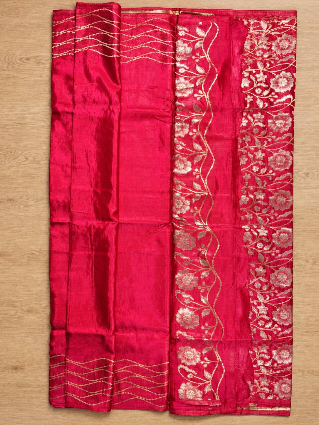 Rani Pink Silver Floral Vine Silk Saree photo 5