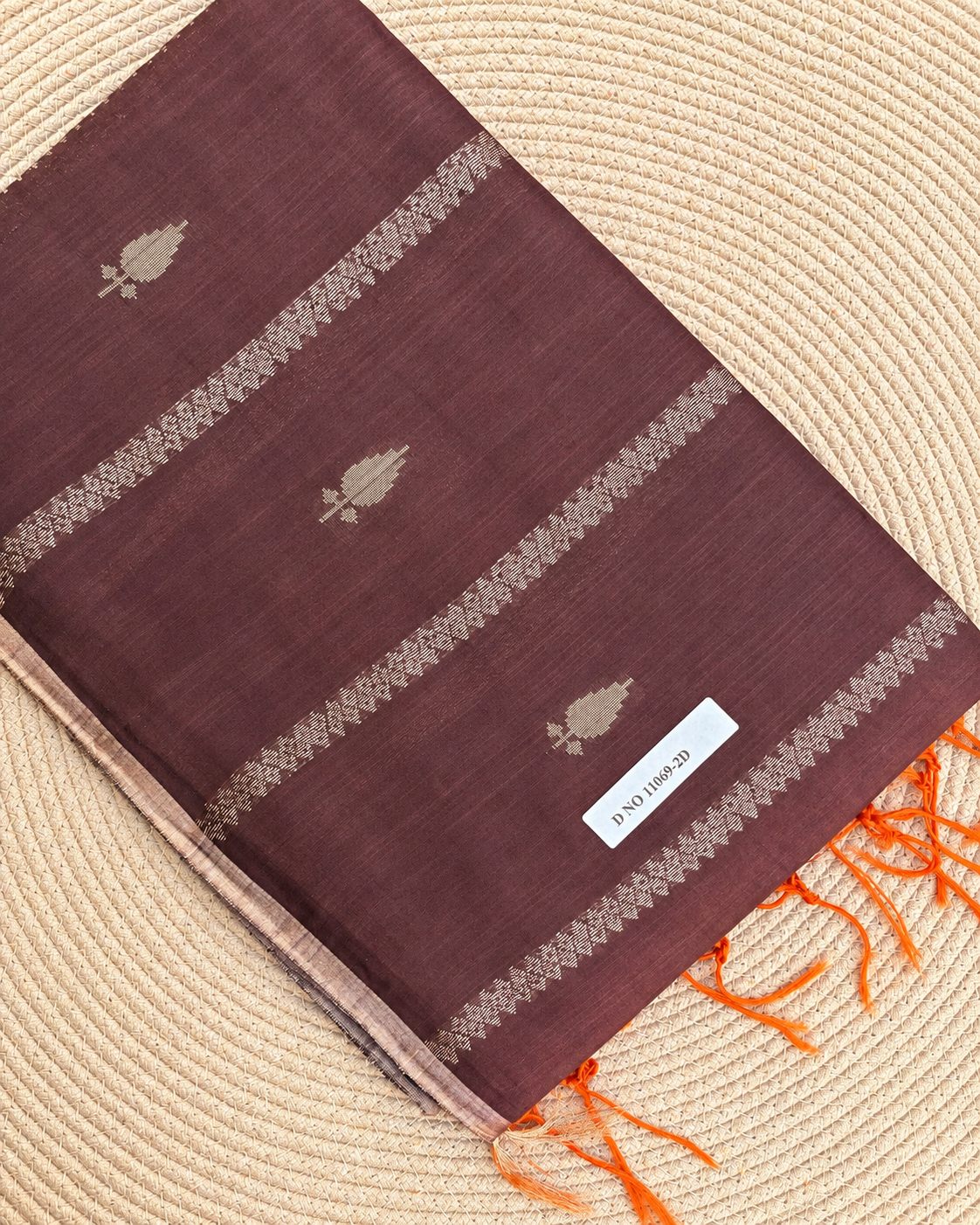 Checkered Grid Floral Bird Pallu Cotton Saree photo 5
